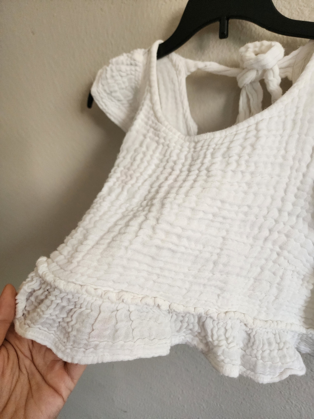 Free People White Textured Ruffle Crop Top - Picture 4 of 7